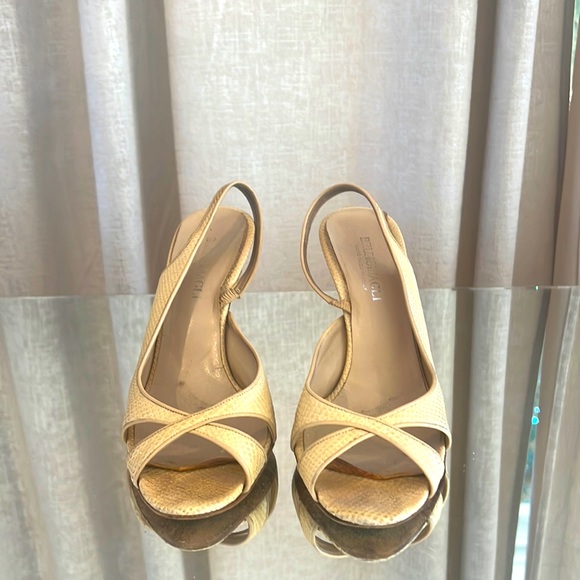 Bruno Magli gold metallic sparkle sling back - Picture 1 of 11
